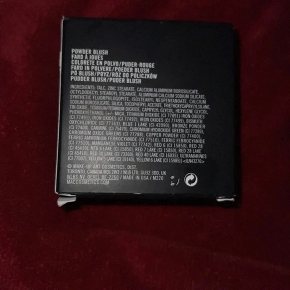 MAC Powder blush Film Noir brand  new - Picture 6 of 8